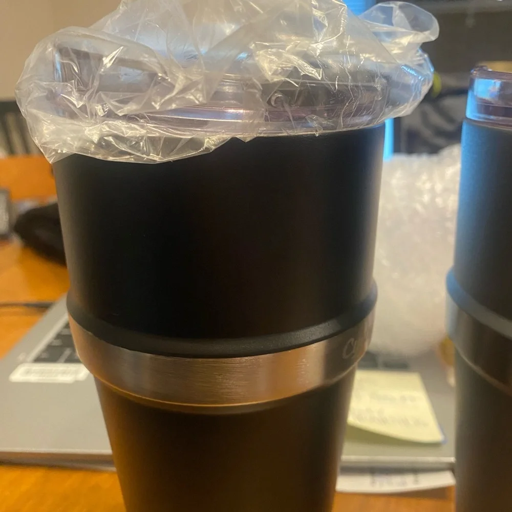 Stackable cups. Cold cups. - Picture 2 of 3